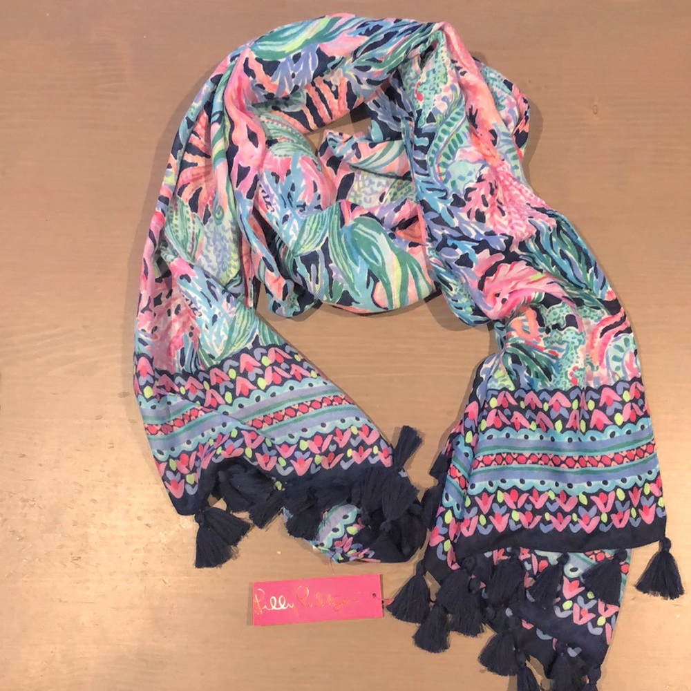 NWT Lilly Pulitzer Resort Scarf